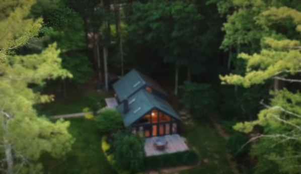 House in the forest free of obstructing trees